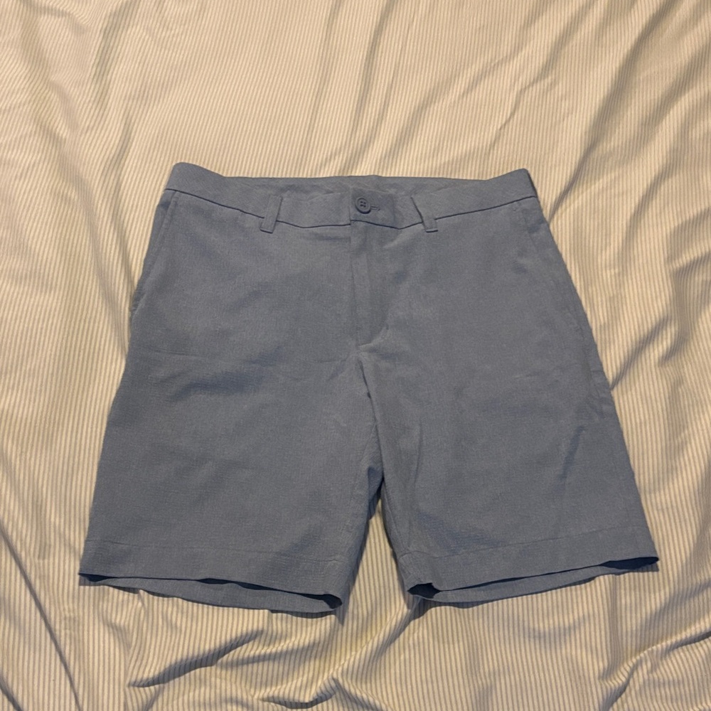 Roundtree & Yorke Flat Front Gray Shorts